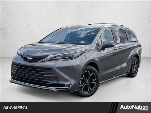 New 2026 Toyota Sienna Platinum image 1