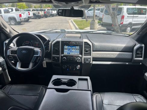 Used 2018 Ford F350 Lariat w/ Chrome Package AWD/4WD image 21