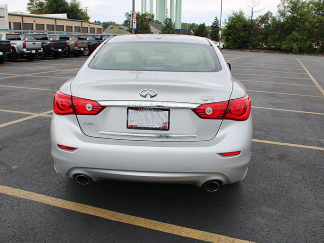 Used 2014 INFINITI Q50 Premium w/ Navigation Package AWD/4WD image 6