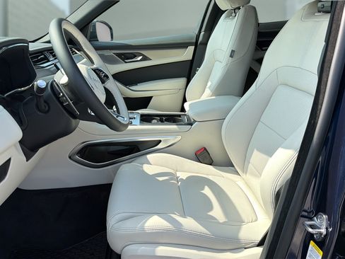 New 2026 Jaguar F-PACE R-Dynamic S AWD/4WD image 17