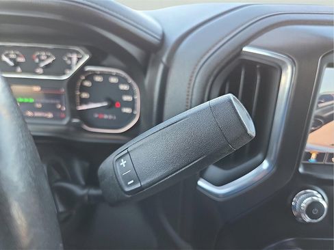 Used 2022 GMC Sierra 2500 AT4 w/ Gooseneck/5TH Wheel Package image 17