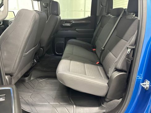 Used 2023 Chevrolet Silverado 1500 LT AWD/4WD image 25