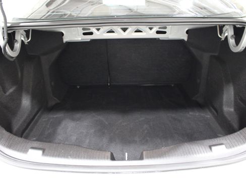 Used 2019 Chevrolet Cruze LT w/ Convenience Package FWD image 23