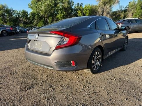 Used 2016 Honda Civic EX image 6