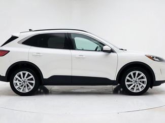 Used 2022 Ford Escape Titanium w/ Titanium Elite Package video 2