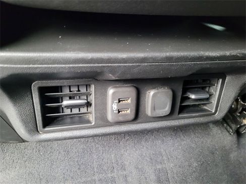 Used 2020 Chevrolet Silverado 1500 LT Trail Boss w/ Convenience Package image 10