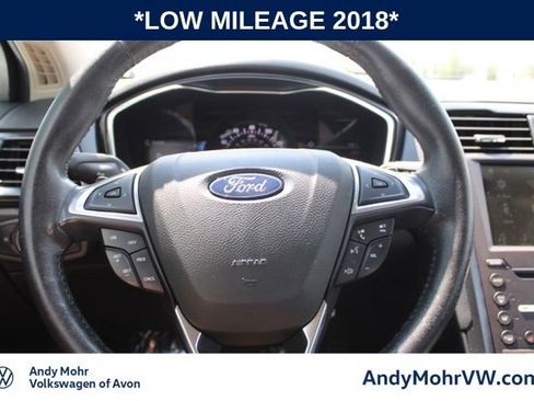 Used 2018 Ford Fusion Titanium AWD/4WD image 28