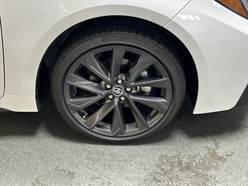 Used 2026 Toyota Corolla SE FWD image 13