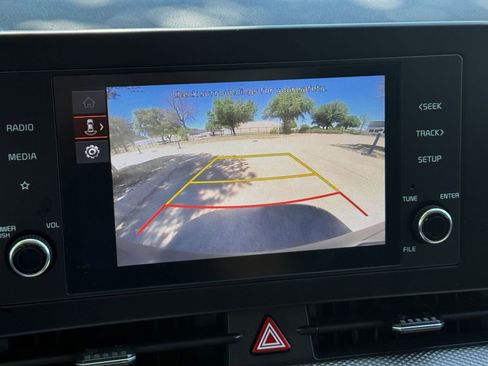 Used 2025 Kia Sportage LX image 24