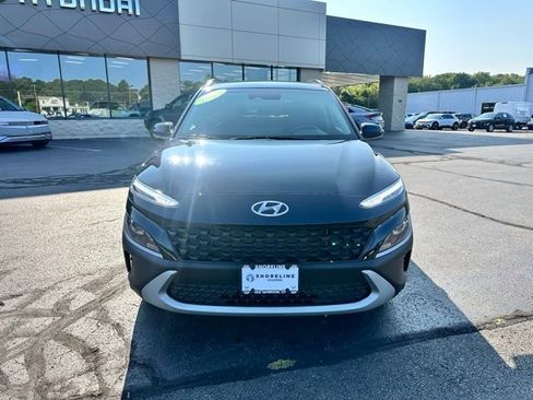 Used 2023 Hyundai Kona SEL w/ Winter Weather Package AWD/4WD image 2