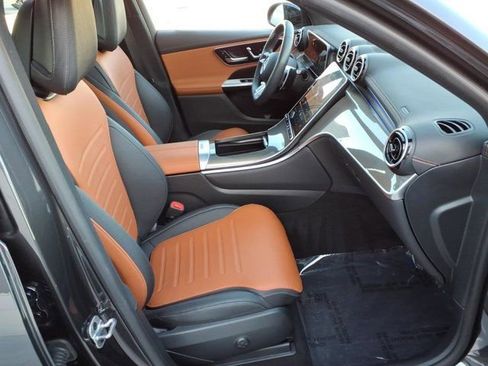 Used 2024 Mercedes-Benz GLC 43 AMG 4MATIC image 16