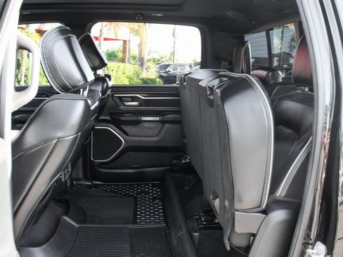 Used 2019 RAM 1500 Laramie image 38