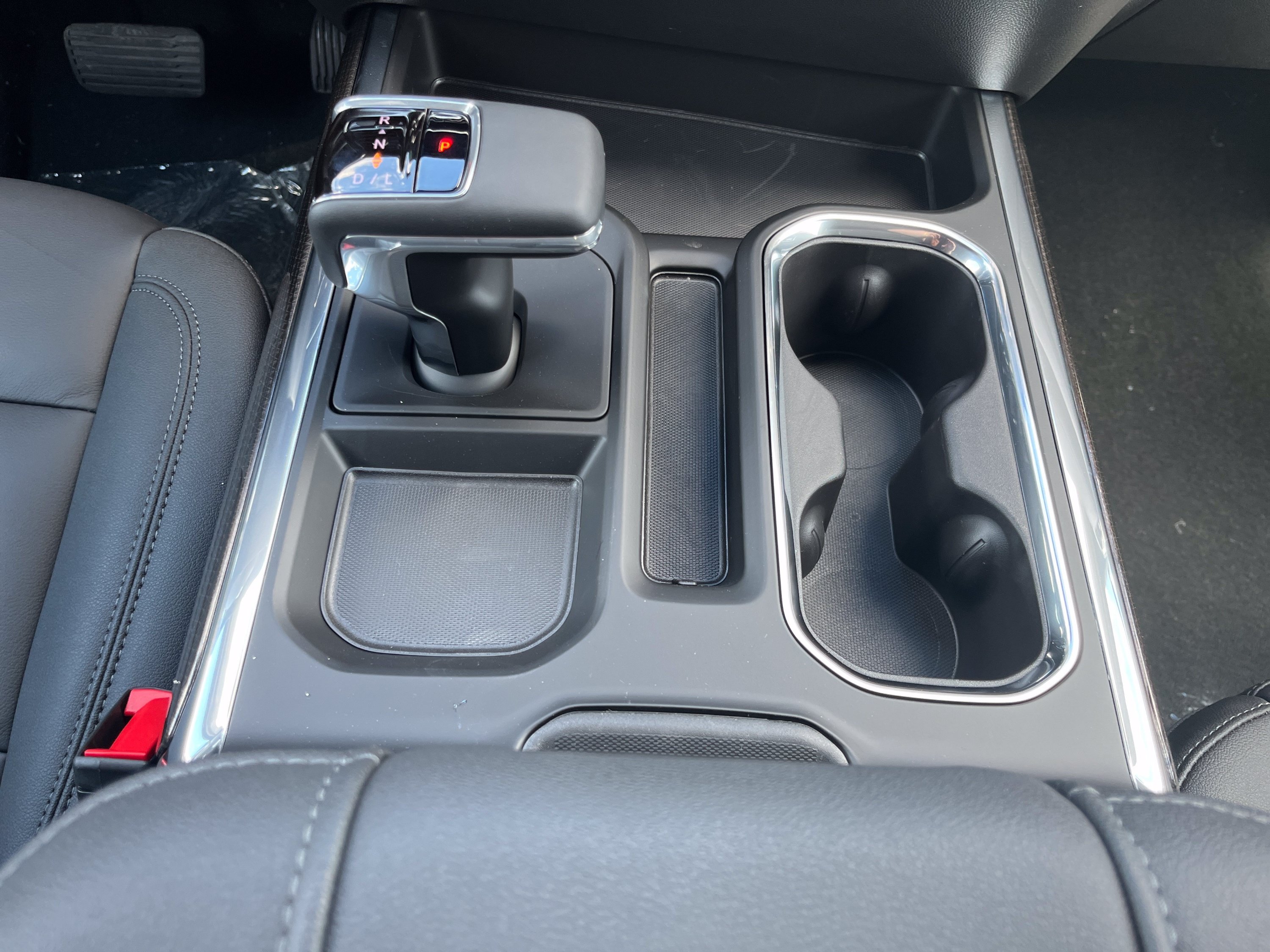 New 2026 Chevrolet Silverado 1500 RST w/ Redline Edition AWD/4WD image 20
