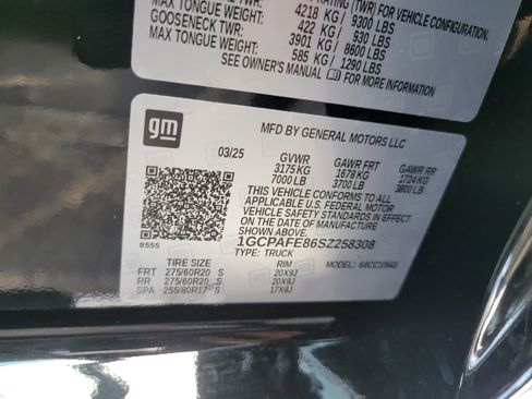 Used 2025 Chevrolet Silverado 1500 High Country image 30