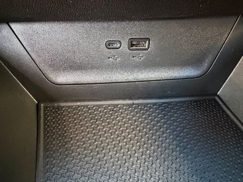 Used 2026 Chevrolet Equinox RS w/ LPO, Floor Liner Package image 13