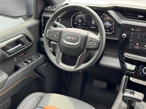 New 2026 GMC Sierra 1500 AT4 w/ AT4 Premium Package AWD/4WD image 18