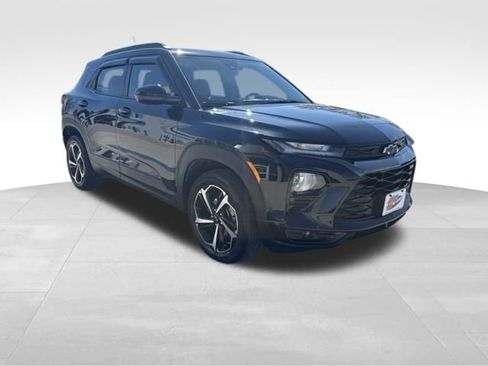 Used 2023 Chevrolet TrailBlazer RS w/ Convenience Package image 5