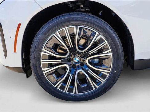 Used 2026 BMW X3 xDrive30i w/ Convenience Package AWD/4WD image 9