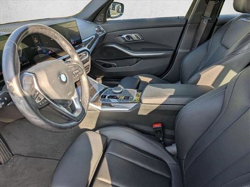 Used 2023 BMW 330i Sedan w/ Premium Package image 19
