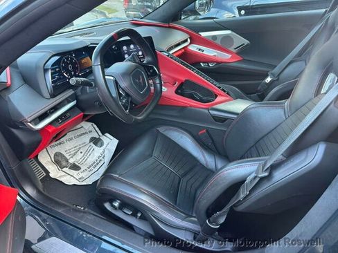 Used 2021 Chevrolet Corvette Stingray Premium Cpe w/ Z51 Performance Package image 30