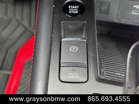 Used 2026 Nissan Kicks SR w/ Cold Weather Package AWD/4WD image 23