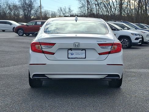 Used 2020 Honda Accord LX image 5