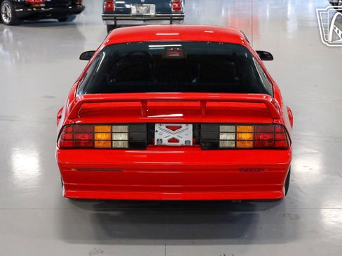 Used 1991 Chevrolet Camaro Z28 image 30