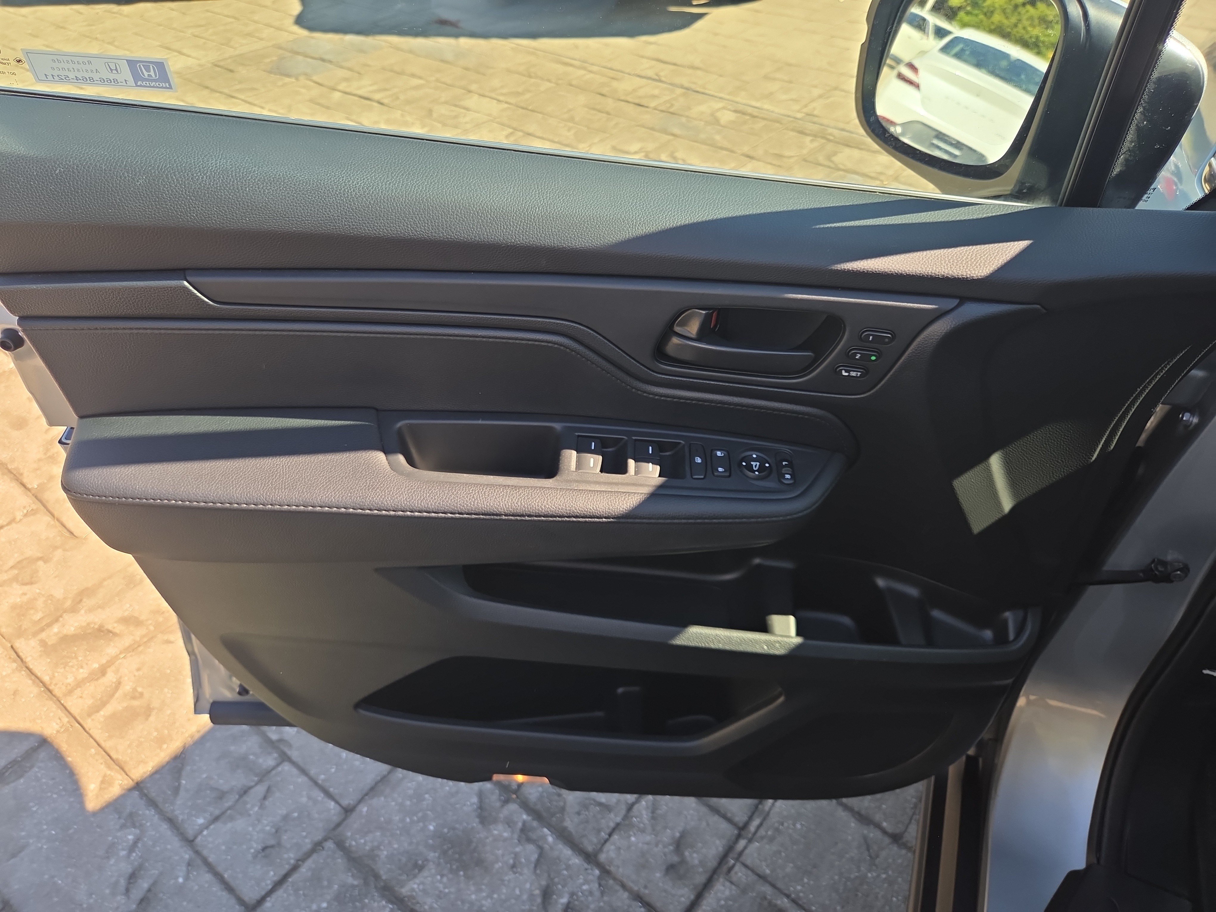 Used 2026 Honda Odyssey EX-L image 6