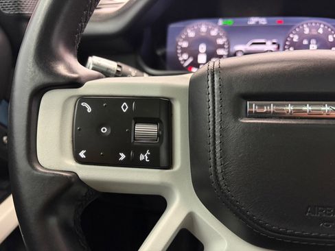 Used 2020 Land Rover Defender 110 HSE AWD/4WD image 20