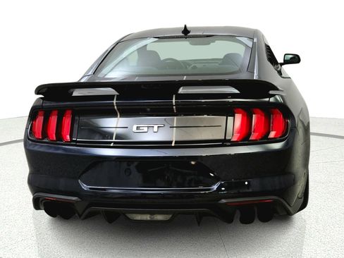 Used 2021 Ford Mustang GT RWD image 6