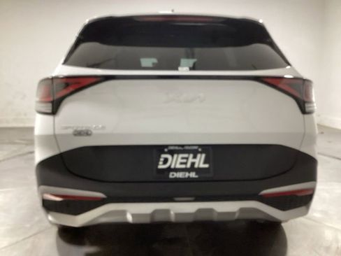 Certified 2023 Kia Sportage EX FWD image 6