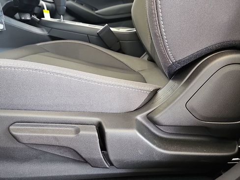 Certified 2025 Subaru Impreza 2.0i image 34