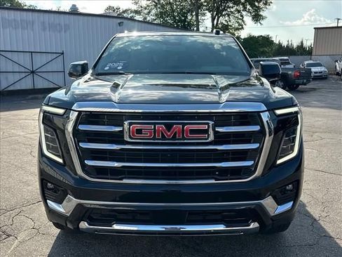 Certified 2025 GMC Yukon Elevation AWD/4WD image 4
