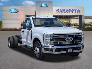 New 2025 Ford F350 XL w/ XL Chrome Package video 2