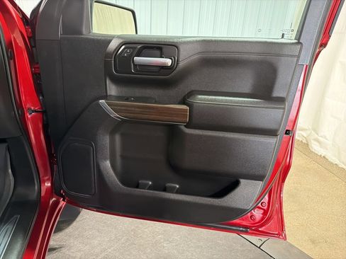 Certified 2021 Chevrolet Silverado 1500 RST AWD/4WD image 15