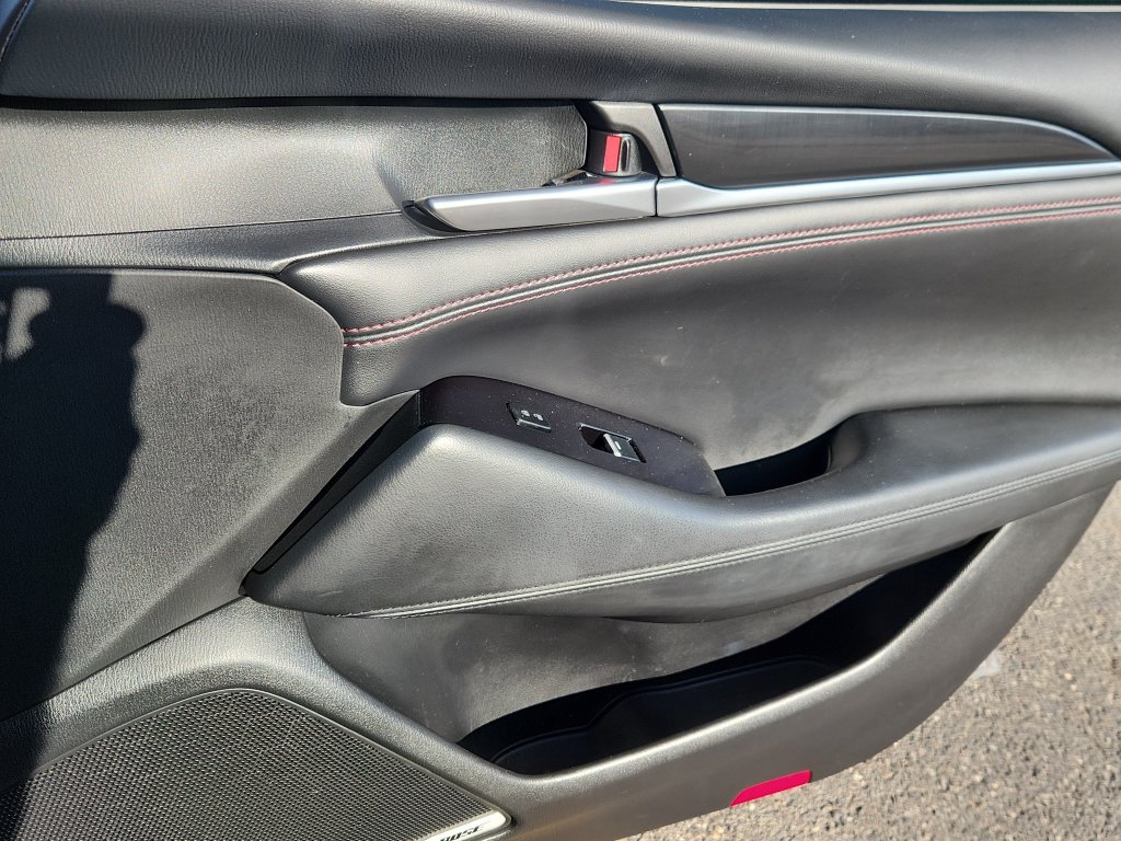 Used 2021 MAZDA MAZDA6 Carbon Edition FWD image 14