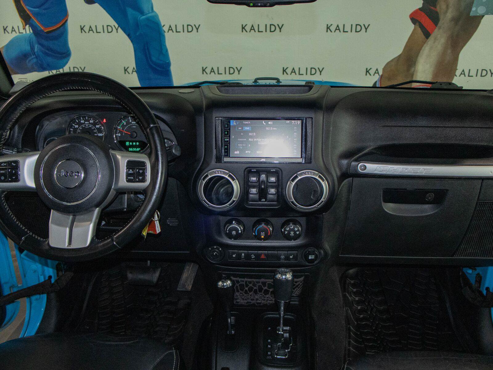 Used 2017 Jeep Wrangler Unlimited Sahara w/ Quick Order Package 24E Chief AWD/4WD image 3
