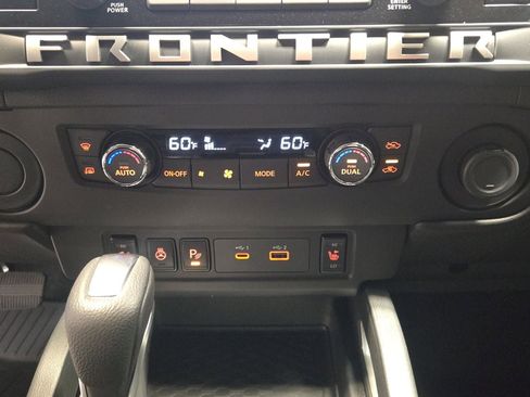 New 2025 Nissan Frontier SV w/ SV Convenience Package RWD image 20