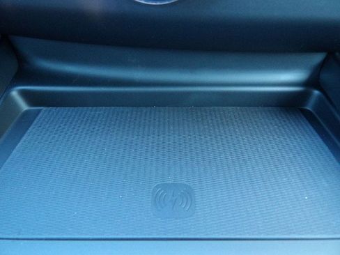 New 2026 Volvo XC60 B5 Plus w/ Protection Package Premier image 22