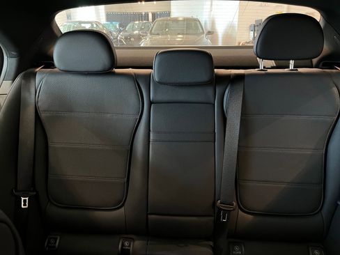 Used 2024 Mercedes-Benz C 300 Sedan image 38