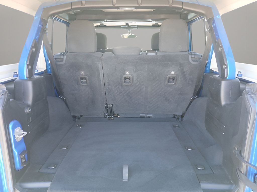 Used 2021 Jeep Wrangler Unlimited Sport AWD/4WD image 25
