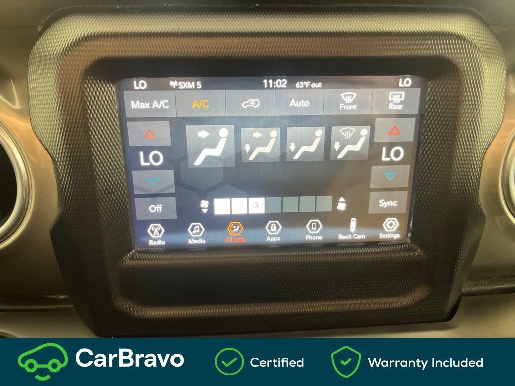 Used 2018 Jeep Wrangler Unlimited Sahara AWD/4WD image 25