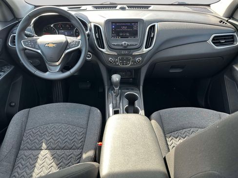 Used 2023 Chevrolet Equinox LT image 12