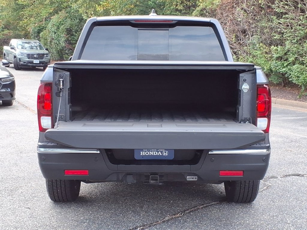 Used 2020 Honda Ridgeline RTL-E image 10