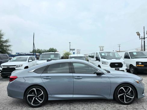 Used 2021 Honda Accord Sport image 2