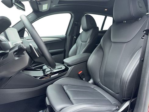 Used 2022 BMW X4 xDrive30i w/ Premium Package image 39