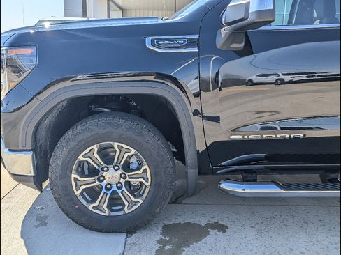 New 2026 GMC Sierra 1500 SLE w/ X31 Off-Road Package image 10