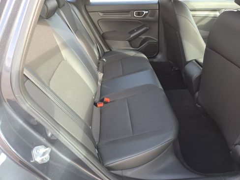 Used 2023 Honda Civic Sport image 19