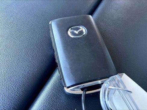 Certified 2025 MAZDA CX-90 3.3 Turbo w/ Premium Sport Pkg image 12