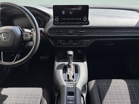 Certified 2025 Honda HR-V Sport image 30